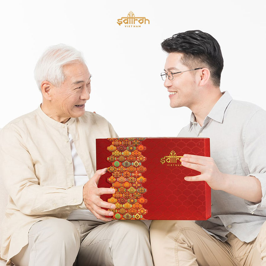Set AZAR #1 – Hộp quà Saffron SALAM & 2 bánh nướng Saffron cao cấp