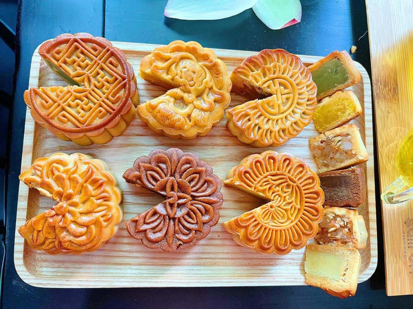 Set AZAR #3 – Hộp quà Saffron JAHAN & 2 bánh nướng Saffron cao cấp