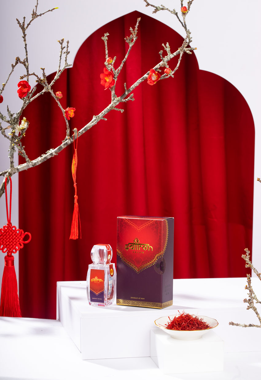 Set RADIN #1 – Hộp 4 bánh trung thu và Nhụy hoa nghệ tây Saffron Salam